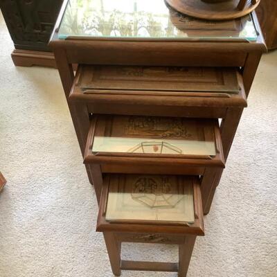 Stacking tables