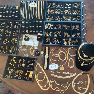 20% off JEWELRY approx 20 pc left...see more photos as you scroll down.