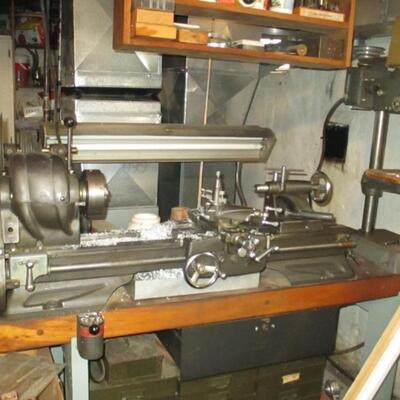 Lindell Electric Wood Lathe with All Parts  