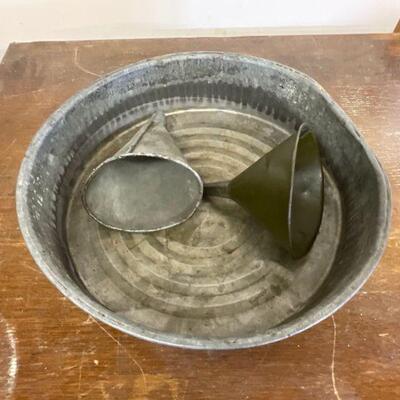 Vintage Oil Pan and Funnels