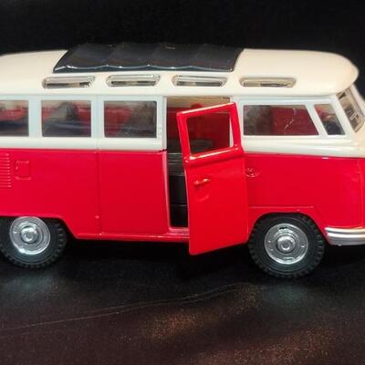 Metal & Plastic VW Bus, 5in Long, Made in China