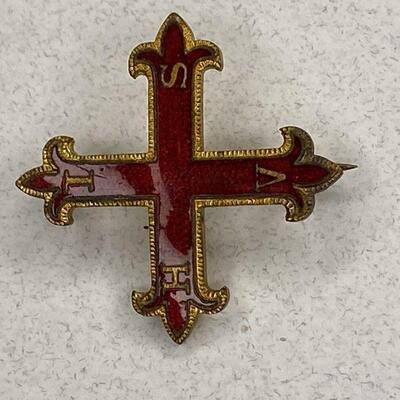 https://www.ebay.com/itm/115399259443	NC618 ANTIQUE RED ENAMALED METAL PIN FROM ST JOHN CONCLAVE CHICAGO 1909		Auction	begins 05/27/2022...