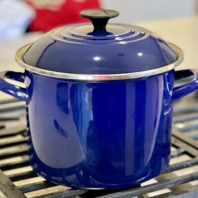 Blue Le Creuset Enamel Stockpot in good/used condition. Measures 9â€ w x 6.5â€ h 