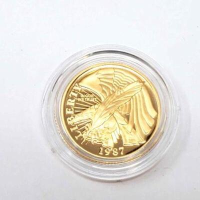 #122 • 1987 Bicentennial $5 Gold Coin, 11.3g. . Weighs Approx: 11.3g Including Case West Point Mint. 