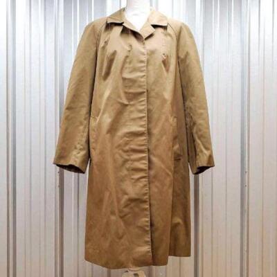 #2008 â€¢ Vintage Schneider's Trench Coat. Measures Approx: 42