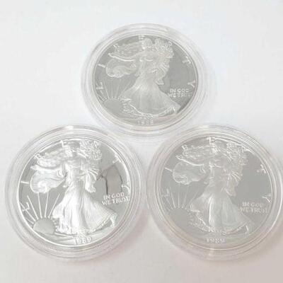 #1423 â€¢ (3) 1989 1 oz American Eagle .999 Fine Silver Dollars. San Fransisco Mint .
