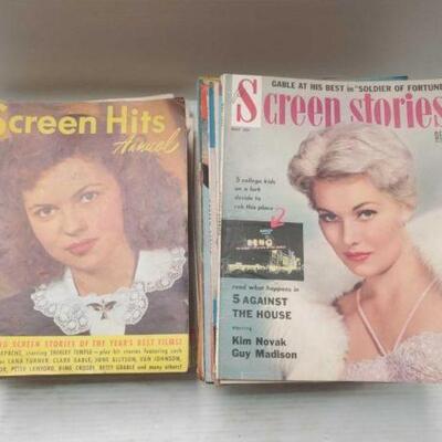 #2170 â€¢ Vintage Magazines. Approx 150 Cintage Magazines Includes Magazines from Screen Hits Annual, Photoplay, Modern Screen, Daily...
