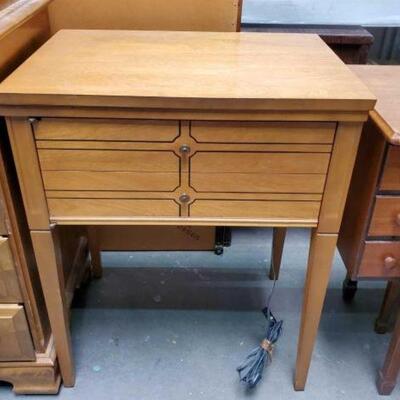 #2272 â€¢ Vintage Sewing Machine Cabinet. Measures Approx: 25