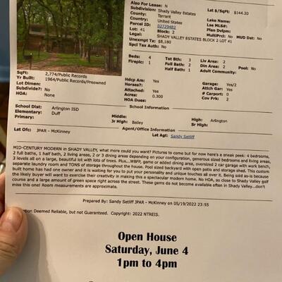Estate sale photo