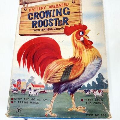 1263	VINTAGE BATTERY OPERATED CROWING ROOSTER, APPROXIMATELY 10 1/2 IN HIGH
