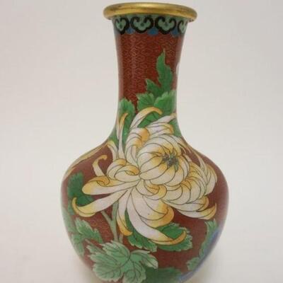 1088	CLOISONNE VASE W/FLOWERING VINE DECORATION & BUTTERFLY, APPROXIMATELY 9 1/2 IN HIGH
