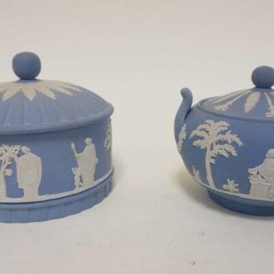 1153	WEDGWOOD ENGLAND JASPER, COVERED SUGAR & APHRODITE COVERED BOX, LARGEST IS APPROXIMATELY 5 IN X 4 IN
