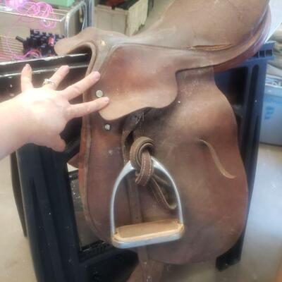 Jockey saddle