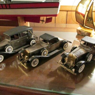 Classic car radios