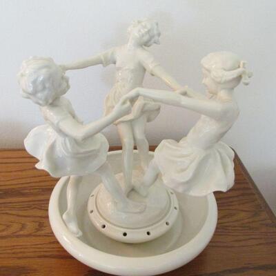 Hutschenreuther "May Dance" by Karl Tutter