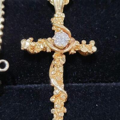 14k Gold Necklace, Cross Pendant with Diamond Setting