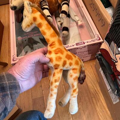Vintage Steiff Giraffe Plush Toy