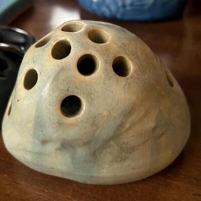 Roseville Pottery Cremona Flower Frog