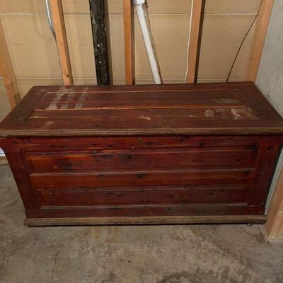 Large cedar blanket chest 
$125