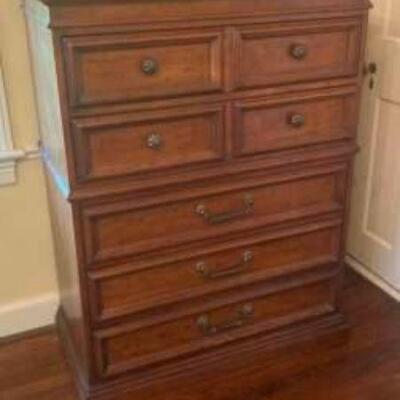 Drexel bedroom set/ dressers