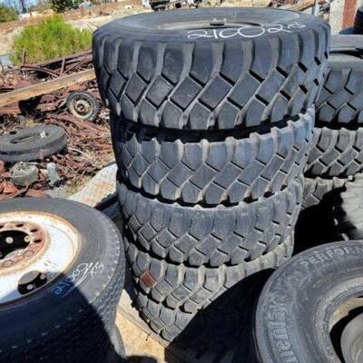 #21002 â€¢ 5 Goodyear AT-2A Tires And Wheels 10 Lug Size 16.00R21