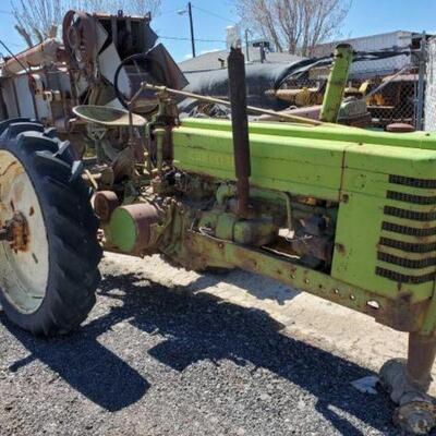 #1130 • John Deere Model-B Tractor: Serial No. 16954
