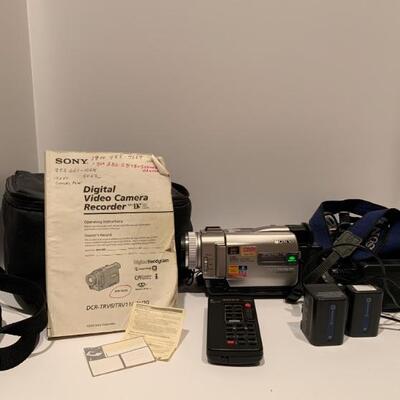 Sony Digital Video Camera Recorder DCR-TRV20