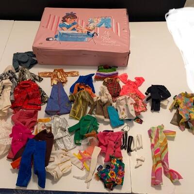Barbie Clothes 
