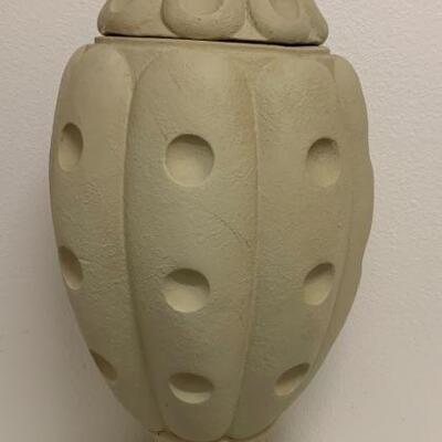 Decorative Outdoor Vase with Lid