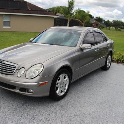 2005 E320 4 Matic Mercedes Benz 49,000 miles
new battery new tires just serviced runs great!! full tank of gas!! $11,500 firm this car is...