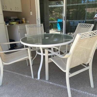Alunimun Outdoor Table & Chairs