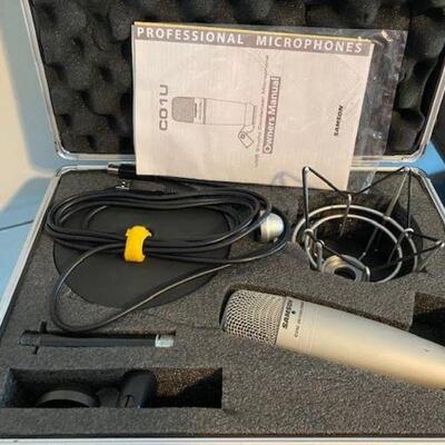 New Microphone Set in Box Complete
