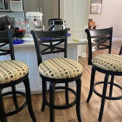 Swivel Bar Stools