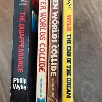 SCI FI WORLD'S COLLIDE Books 1960s-1970s