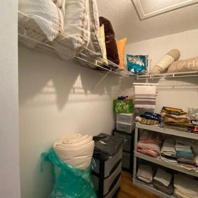 Towels & Bedding
