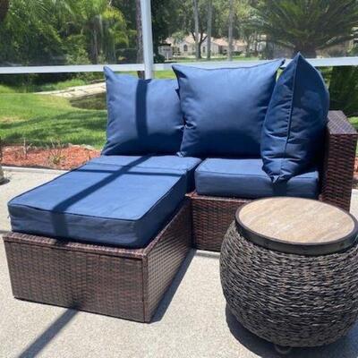 Outdoor Seating