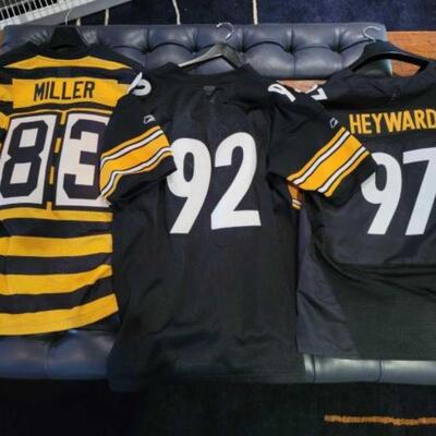 #1012 â€¢ 4 Pittsburg Steelers NFL Jerseys