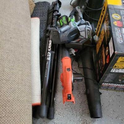 #2096 â€¢ Leaf Blowers With Batteries, Chargers, And More: Brands Include: Black&Decker, EGO, And Spin Doctor. 