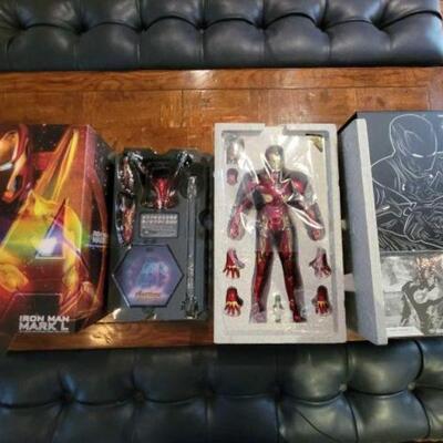 #1086 â€¢ Hot Toys Iron Man Mark L 1/6th Scale Figure from Avengers.