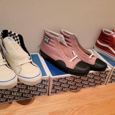 #6508 â€¢ 3 Pairs Of High Top Vans: Size 12.