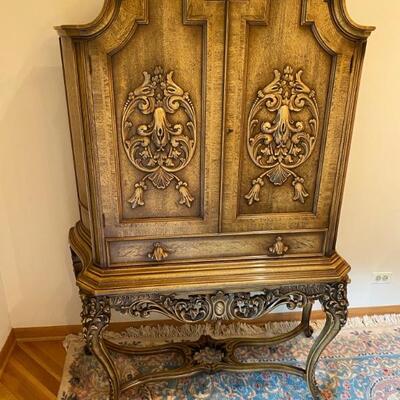 Antique French Serpentine Carved Curio Cabinet