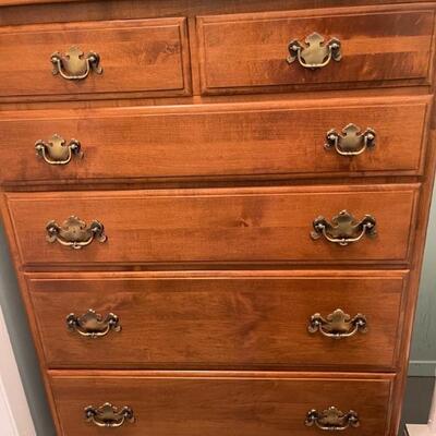 Ethan Allen chest of drawers
