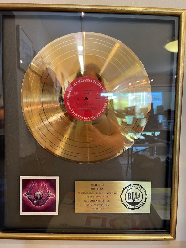 BEEHIVE ESTATES SALES PRESENTS A MASSIVE VINTAGE WALNUT CREEK SALE