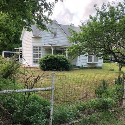 115 2nd Street. Jennings, OK  74038