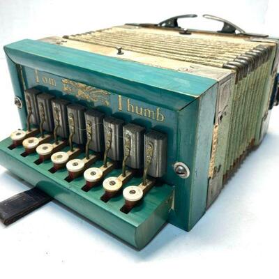 174. Vintage Tom Thumb Kids Accordion
