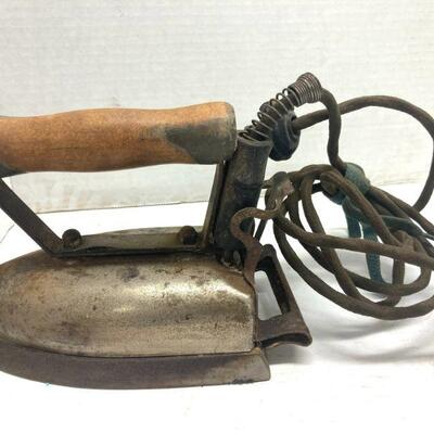 461. Lot of Two Vintage Irons, Fostoria Berster Mfg, Co & Quality Band Electric Iron