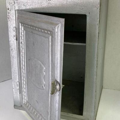 35. Vintage Tin Pie Case