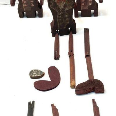 210. Steppin Sam Wooden Puppets