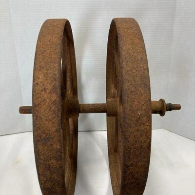 519. Dual Planter Wheels Cira 1900 