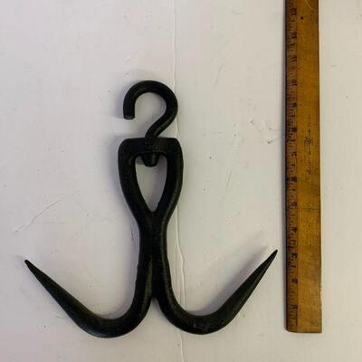 63. Meat Hook on Swivel for Large Side of Beef